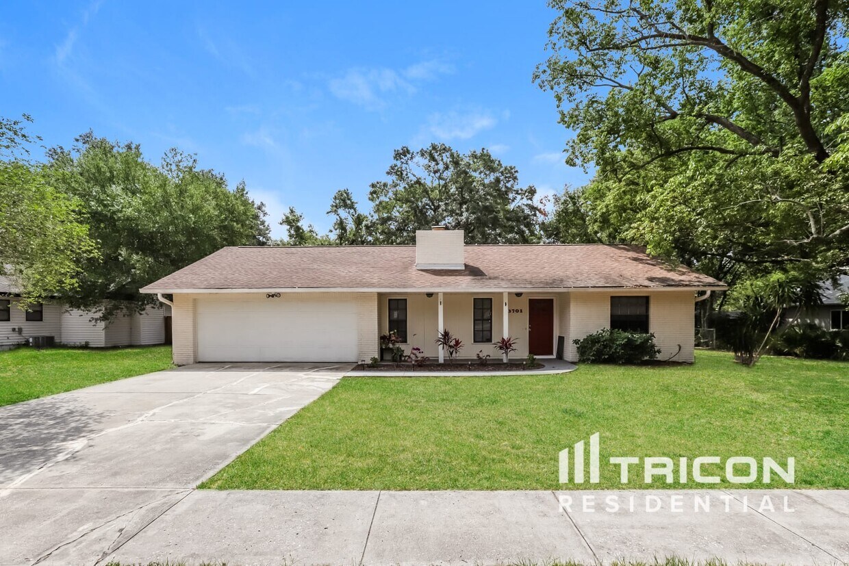 Foto principal - 3701 Sapphire Ln