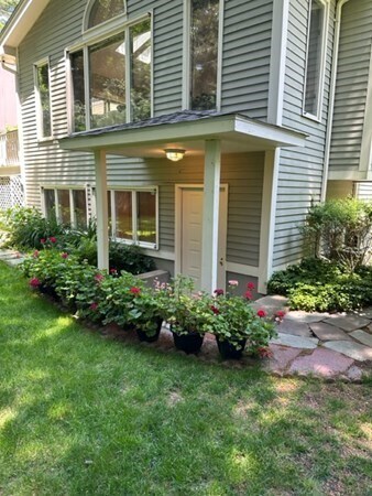 Primary Photo - 166 Pond Brook Rd
