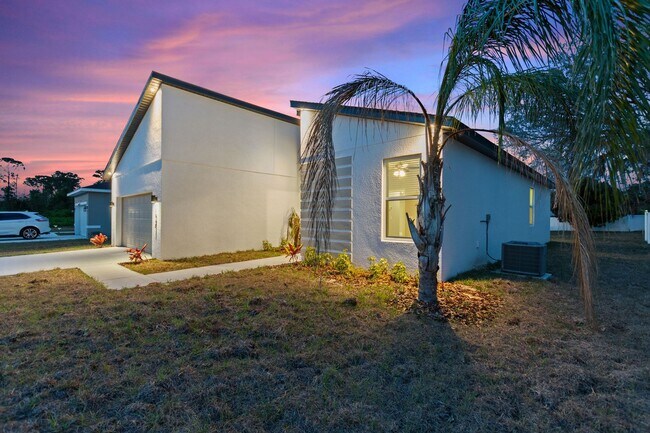 Building Photo - Deposit-Free! BRAND NEW HOME! Modern, ener...