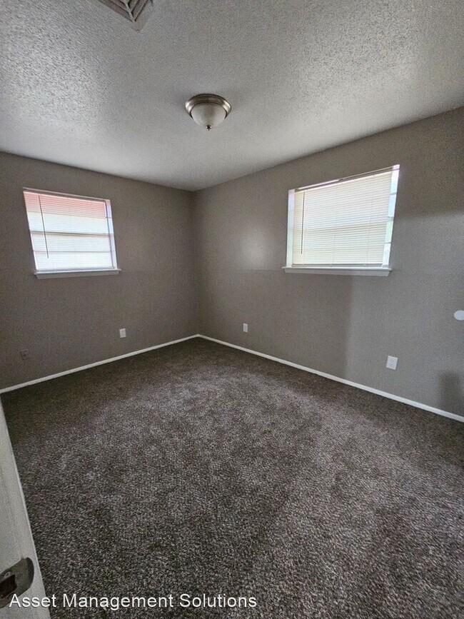 Building Photo - 4 br, 1 bath House - 1600 Cynthia Drive