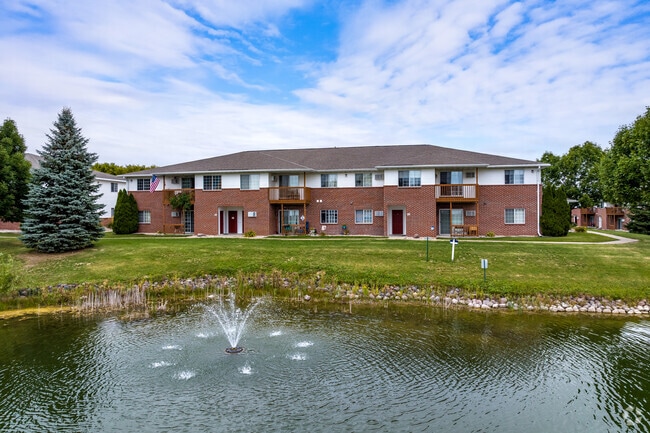 Building Photo - Lamplighter Estates