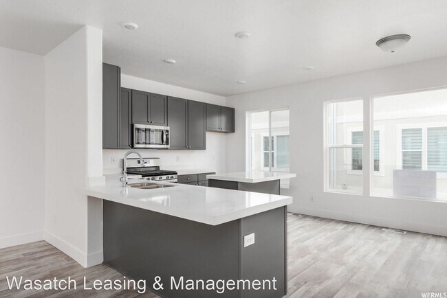 Foto del edificio - 3 br, 2.5 bath House - 4726 Hillhouse Cove...