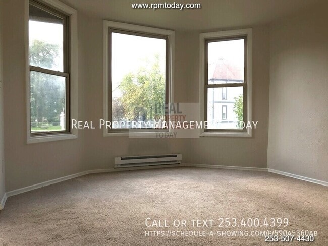 Building Photo - 709 S M St