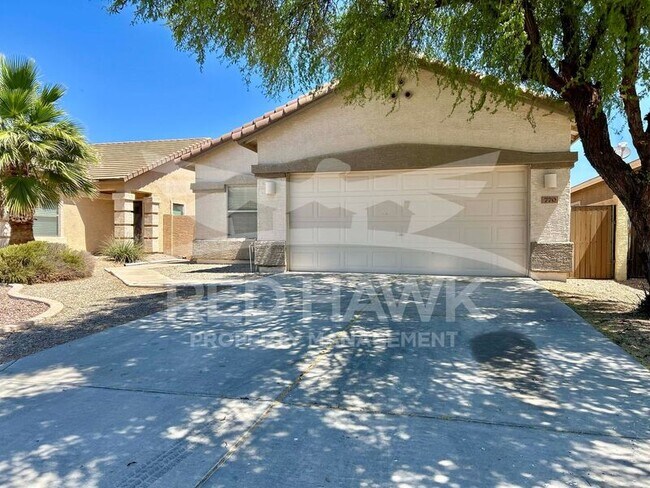 Building Photo - 770 W Fruit Tree Ln