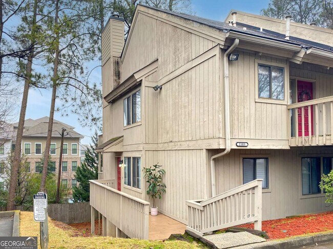 Foto del edificio - 2103 Defoors Ferry Rd NW