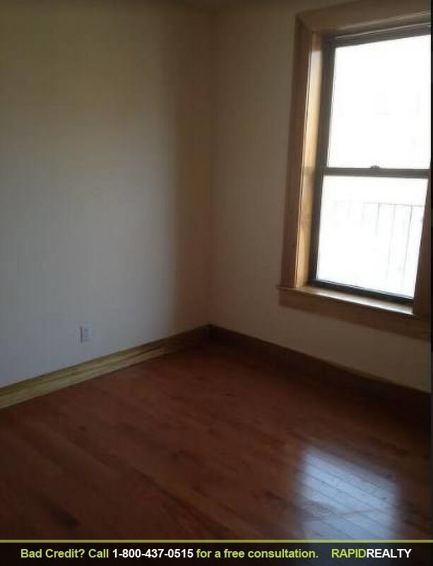 Primary Photo - 376 E 8th St