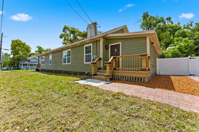Foto del edificio - 3314 N Jefferson St