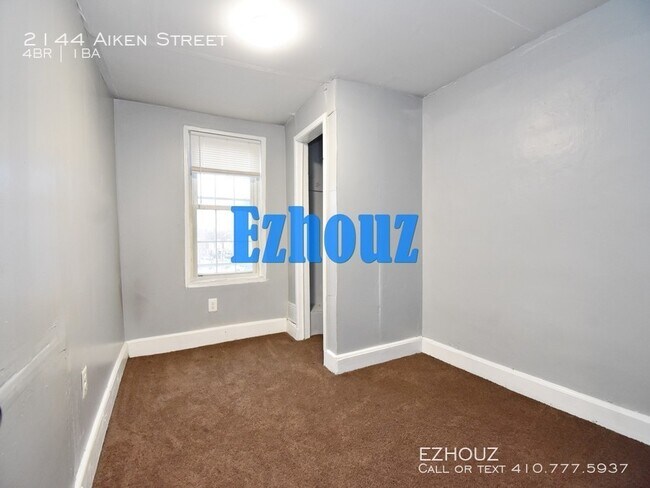 Building Photo - 2144 Aiken St