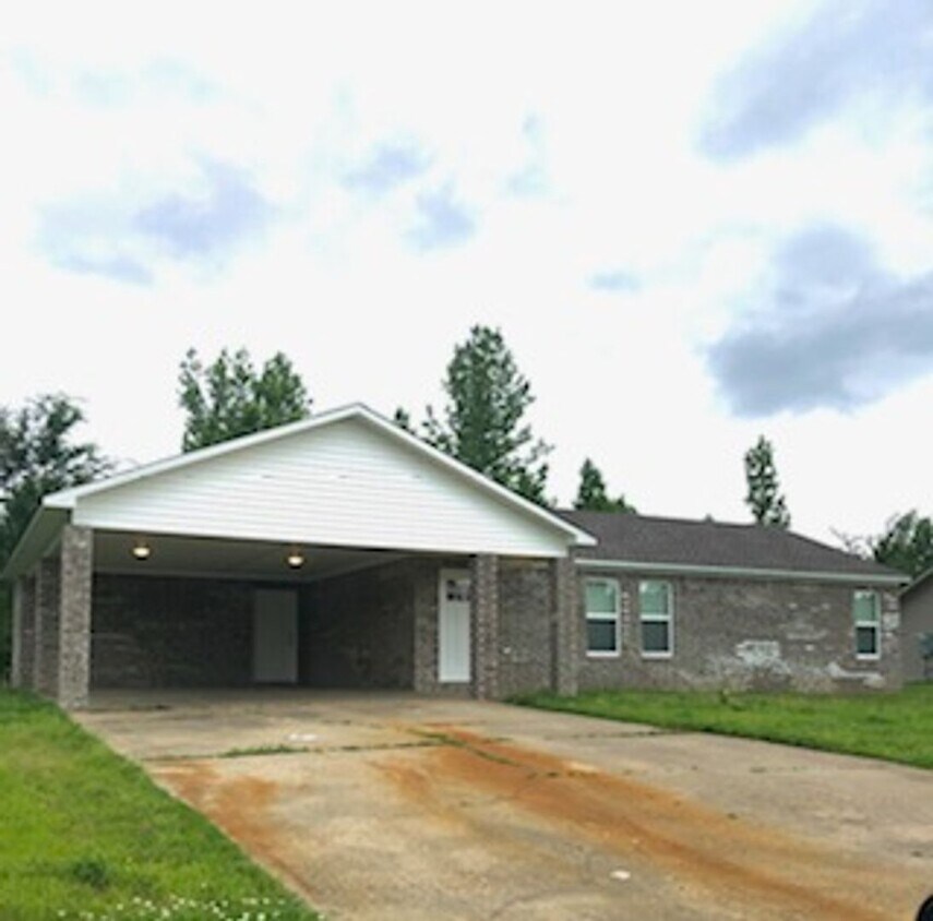 5329 Nathan Dr, Jonesboro, AR 72401 House Rental in Jonesboro, AR