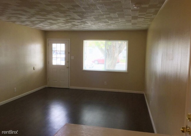 Building Photo - 1345 Zephyr Way