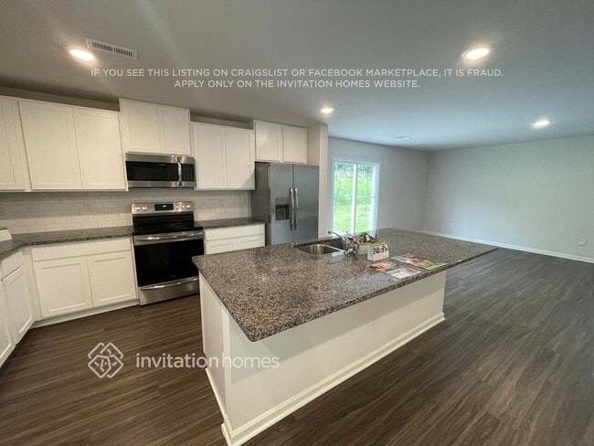 Foto del edificio - 5133 Cameron Cmns Pkwy