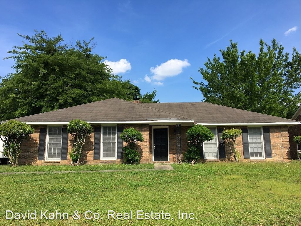 Primary Photo - 4 br, 2 bath House - 2720 W. Aberdeen Drive