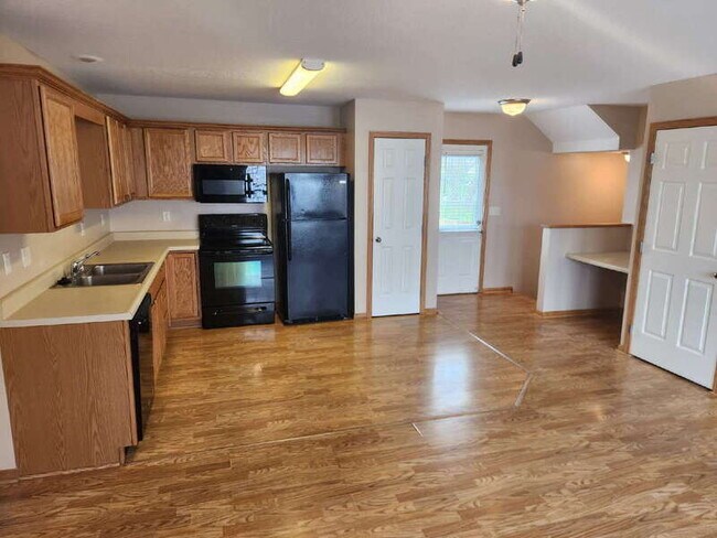 Foto del edificio - 1022 10th Ave NW