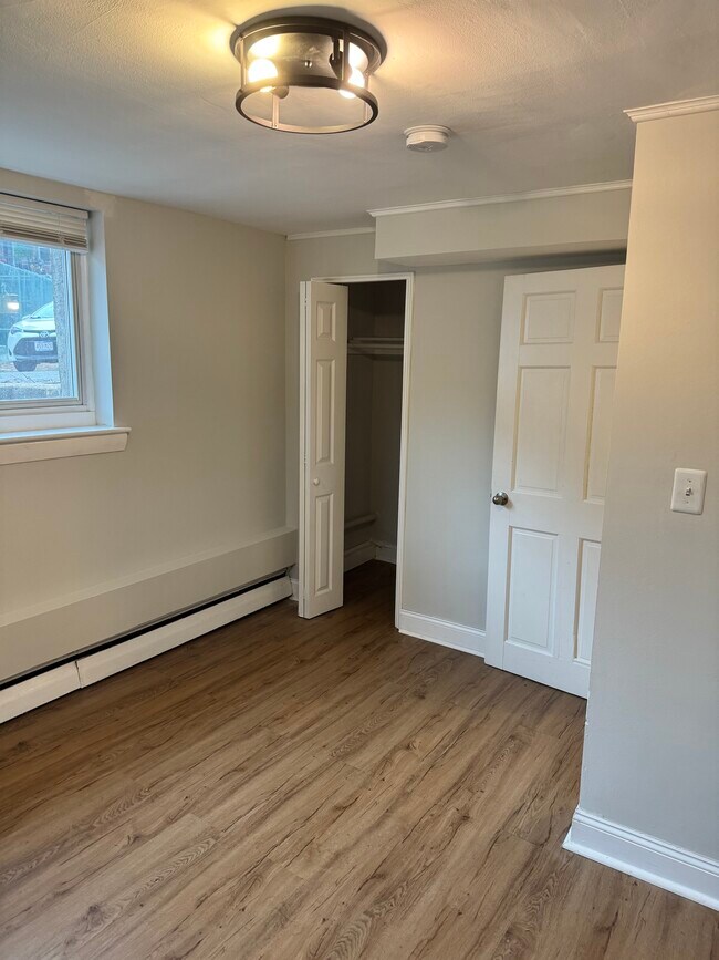 Foto del edificio - 63 Selkirk Rd