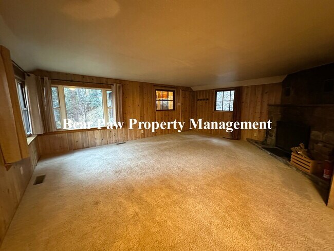 Foto del edificio - Rustic Stone Home on Witter Gulch!!