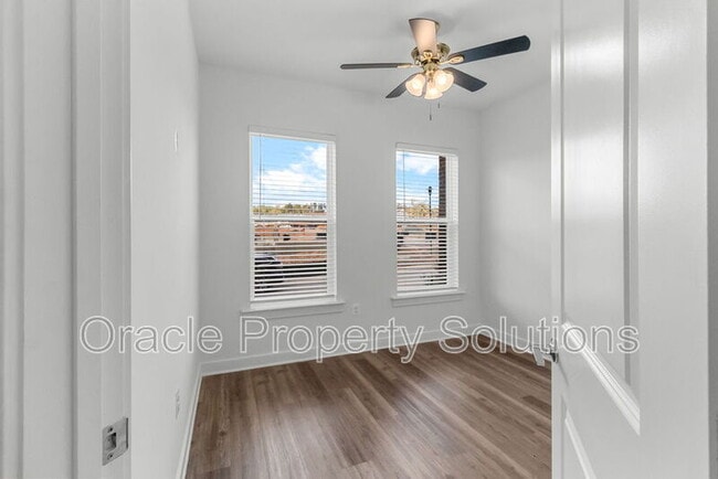 Building Photo - 314 Hazel Alder Ln