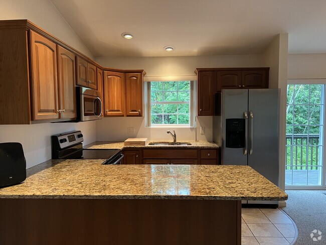 Kitchen - 69 Tiara Ct