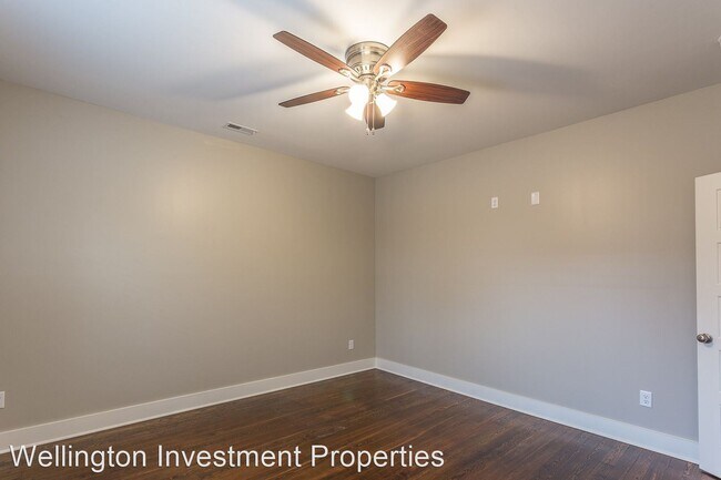 Building Photo - 4 br, 2.5 bath House - 2210 Union Ave