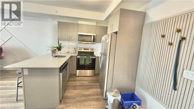 Building Photo - 103 Roger St