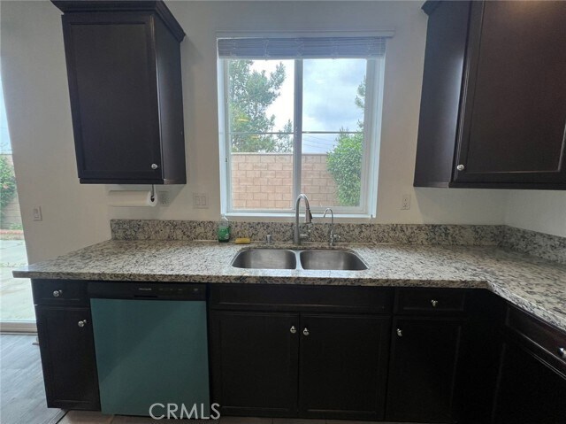 Foto del edificio - 7064 Beckett Field Ln