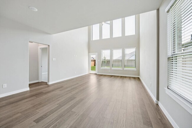 Foto del edificio - 5009 Celebration Dr