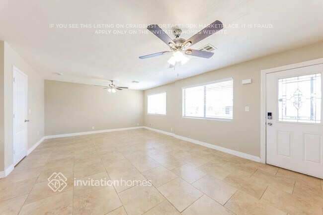 Foto del edificio - 2247 W Cortez St