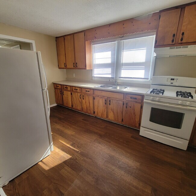 Foto del edificio - West Indy/Eagledale 3BR Home!