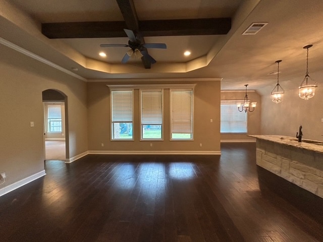 Foto del edificio - 15623 Shady Brook Ln