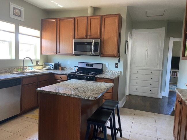 Foto del edificio - 1554 Osceola St