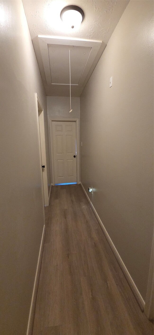 Foto del edificio - 15407 Chestnut Falls Dr