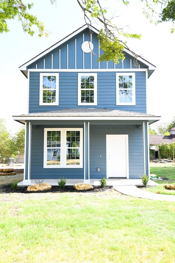 612 W Sears St, Denison, TX 75020 House Rental in Denison, TX