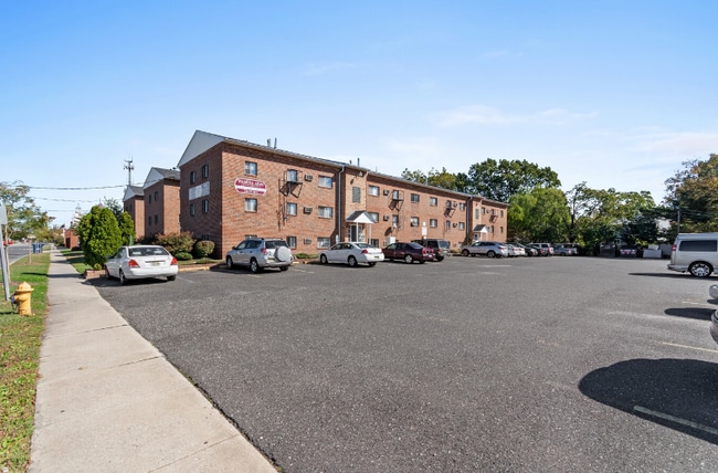 Photo - 50 W Broad St Apartment