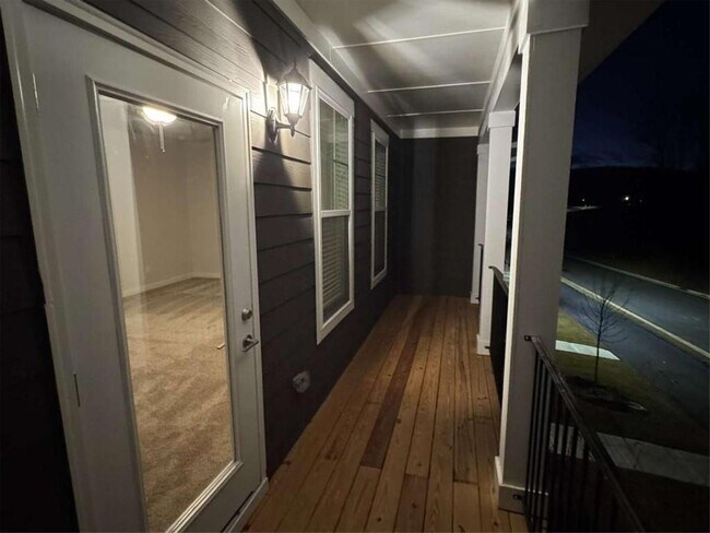 Foto del edificio - 2554 Harbor Rdg Pass