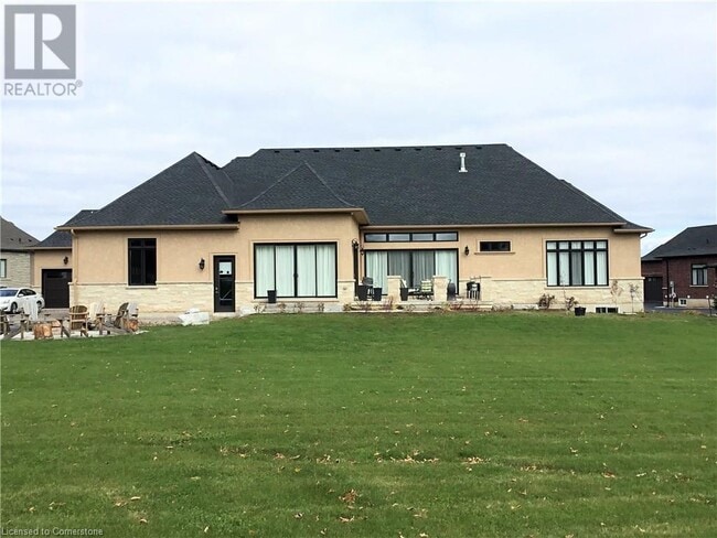 Building Photo - 47 Tews Ln