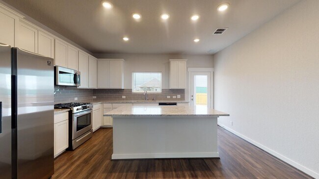 Foto del edificio - Spacious Home in New Braunfels – Great value near I-35!