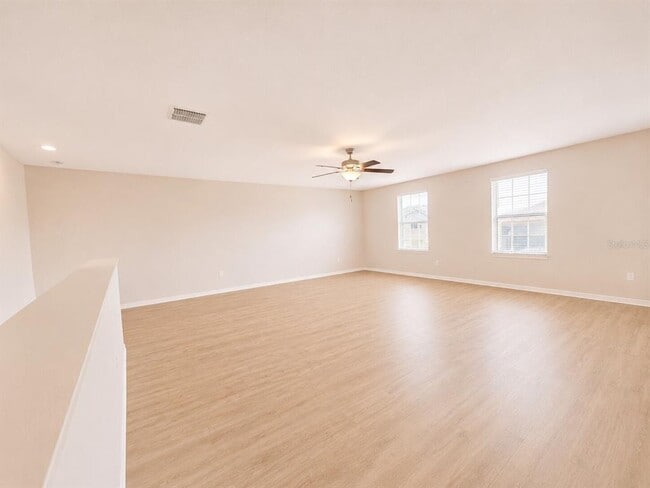Building Photo - 5462 Grays Harbor Ct