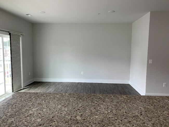 Foto del edificio - 4351 Saunders Station Loop