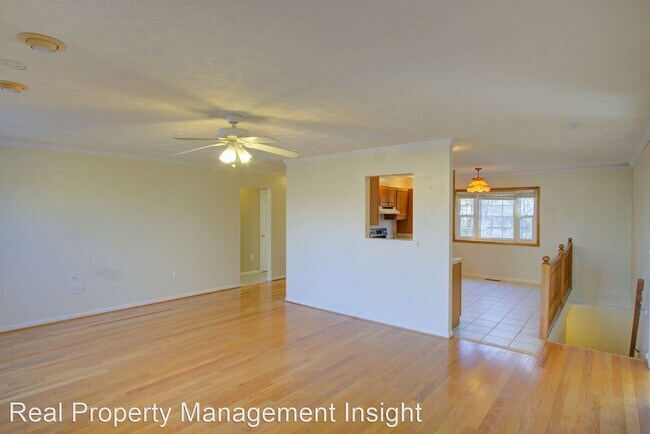 Foto del edificio - 4 br, 3 bath House - 209 Minor Circle