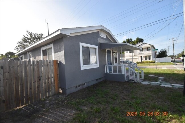 Building Photo - 501 N Mac Dill Ave