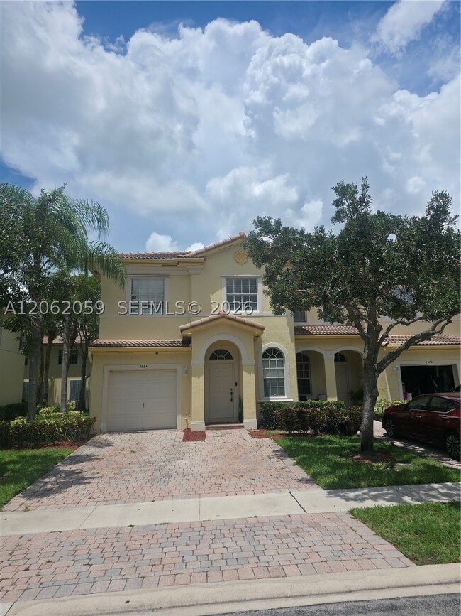 Building Photo - 2584 SW 84th Terrace