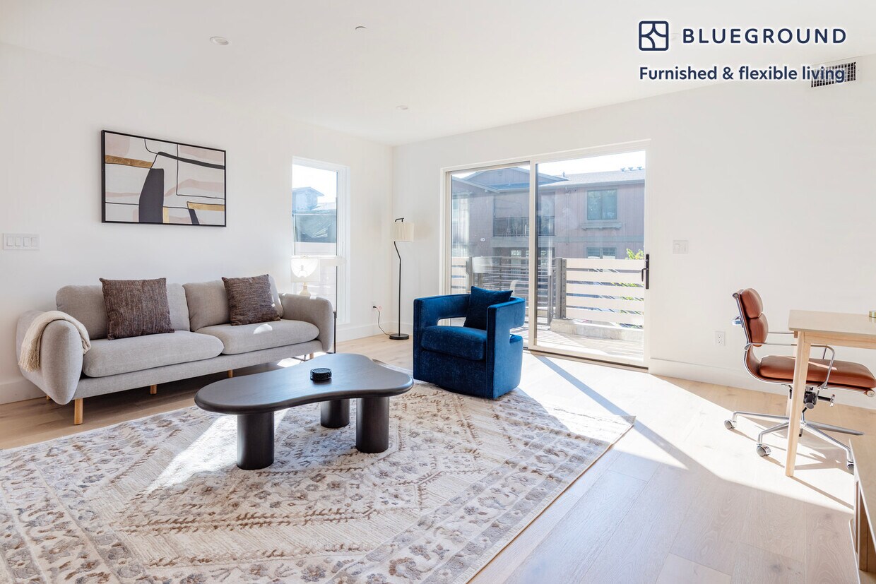 Foto principal - 3742 Mount Diablo Blvd