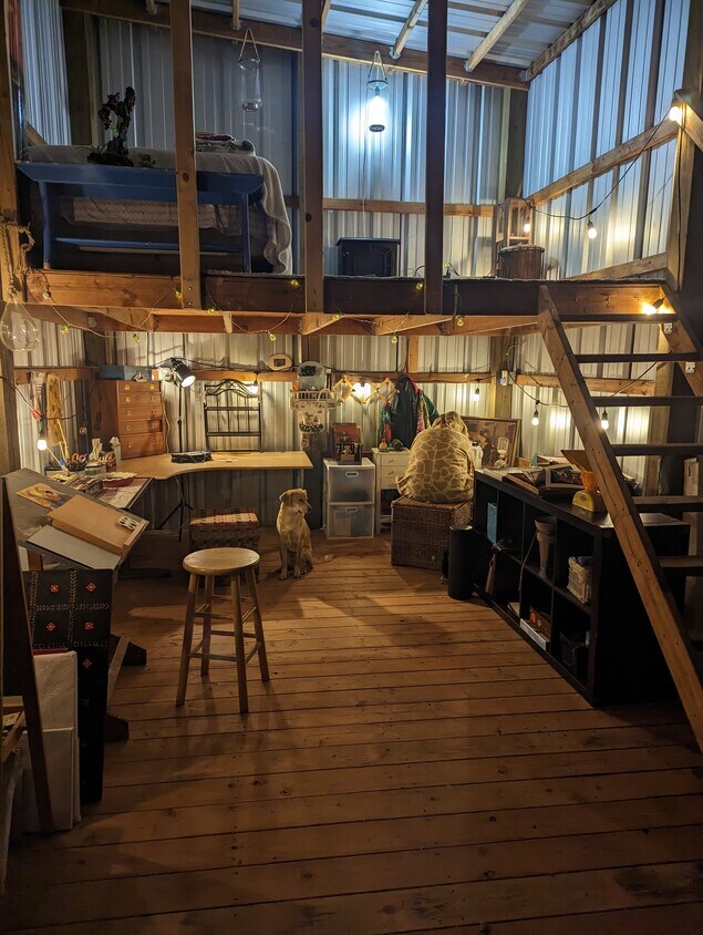 Foto del edificio - 8828 N Hodge Ave