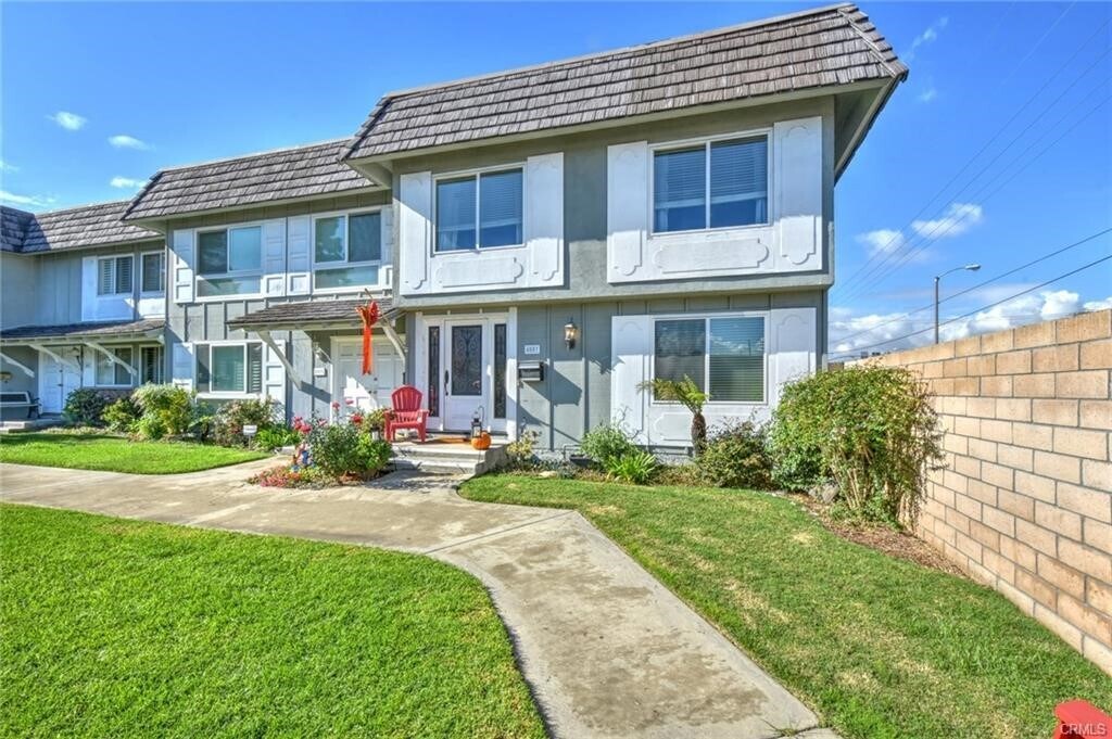 Building Photo - 4057 Larwin Ave