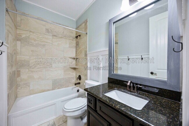 Foto del edificio - 13318 Cameron Reach Dr