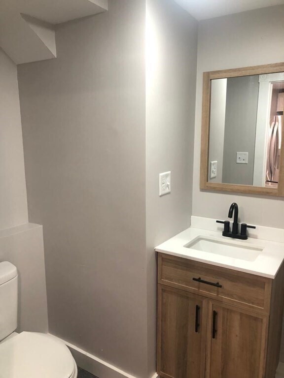 Building Photo - 18 Appleton St