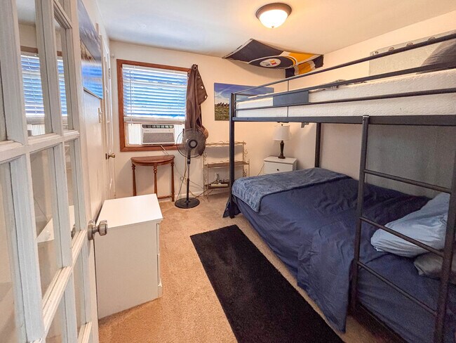 Foto del edificio - 6484 S Prescott St