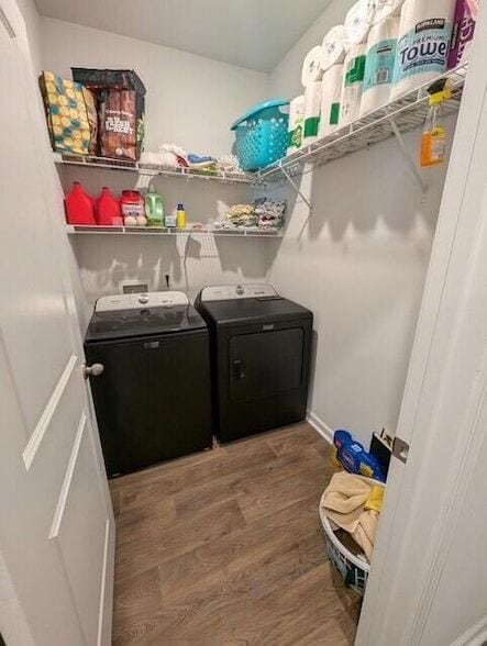 Building Photo - 938 Woodside Creek Ln