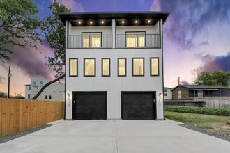 Building Photo - 4410 Allen St