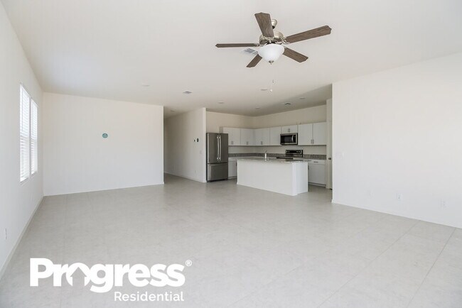Building Photo - 35466 W San Capistrano Ave