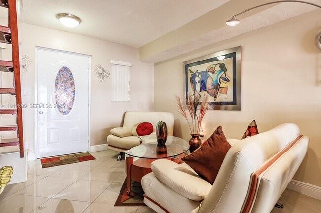 Foto del edificio - 2670 W 60th St